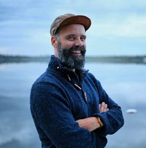 Meet your Posher, Cameron